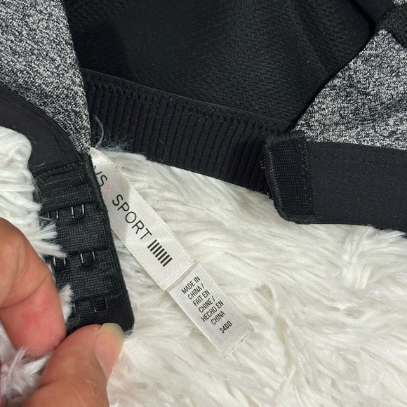 VSX Padded Sports Bra - Picture 3 of 3